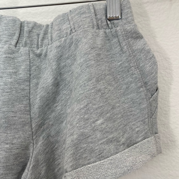 Gap Kids • Heather Gray Knit Sequins Logo Patch Cuffed Pull-on Shorts - Picture 11 of 11